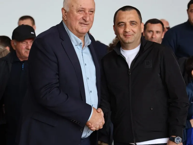 რომან და გიორგი აბრამიშვილები