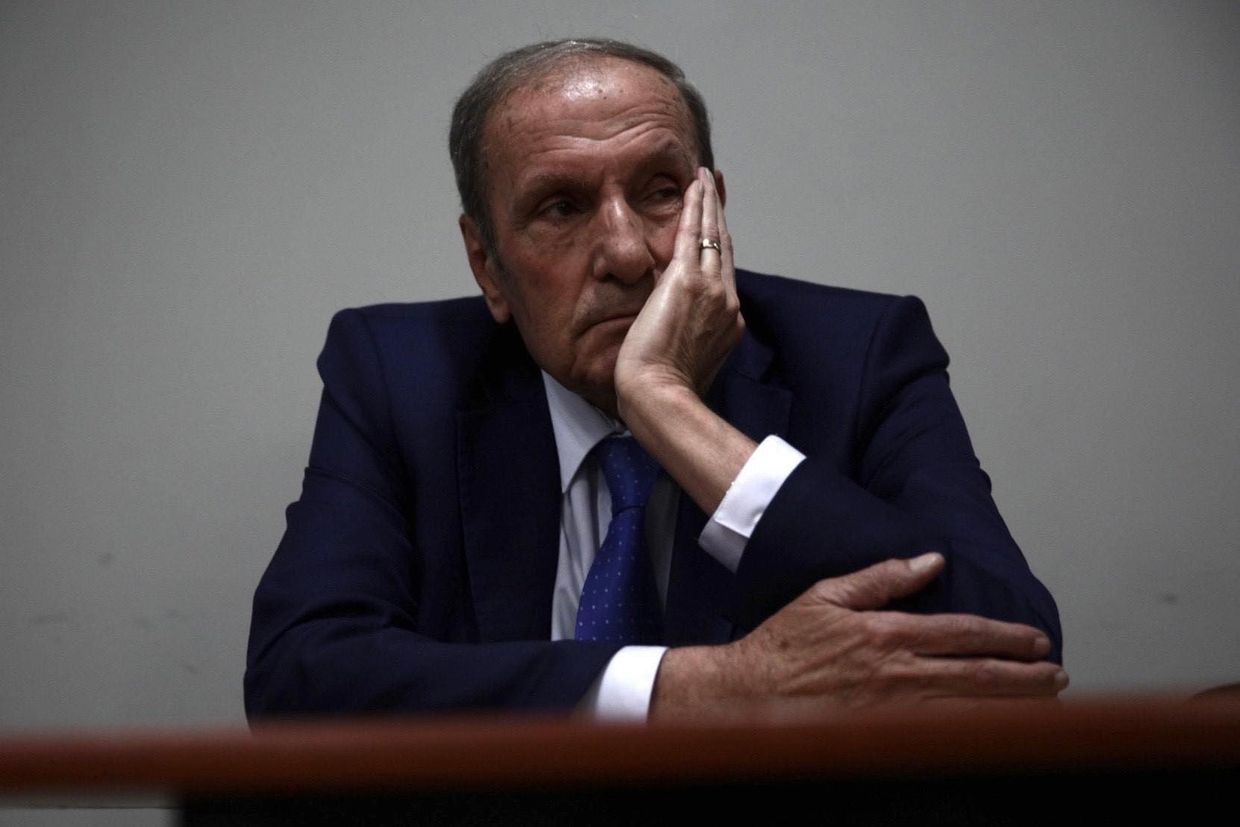 Ex-president Ter-Petrosyan accuses government of cutting his power and water for political reasons