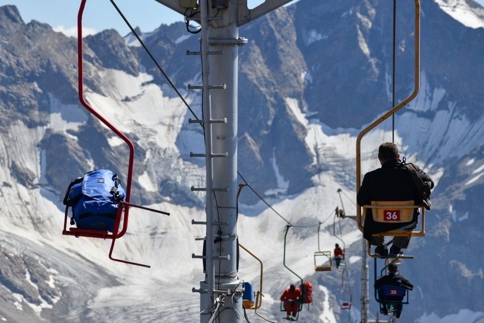 Director and chief engineer detained after deadly cable car accident on Mount Elbrus