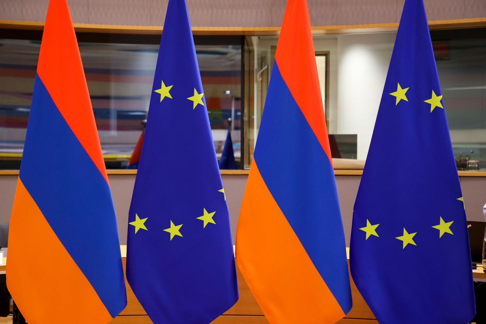 Armenia requested EU dispatch anti-Russian disinformation team ahead of elections, RFE/RL reports