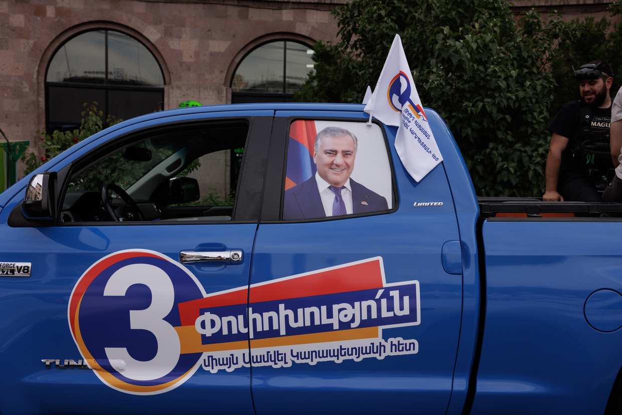 Armenia investigates nearly 40 people for money laundering linked to Karapetyan ally