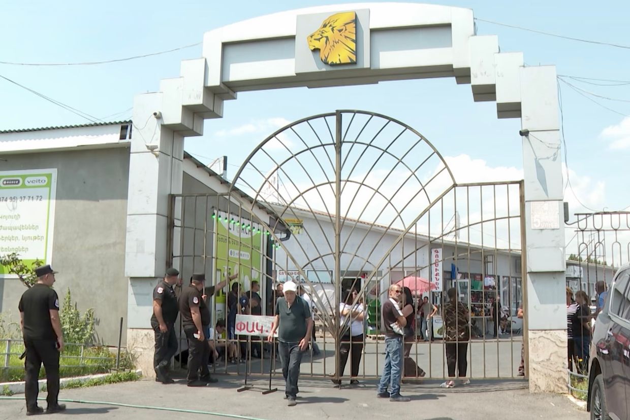 Opposition tycoon Tsarukyan’s shopping mall shuttered over alleged safety violations
