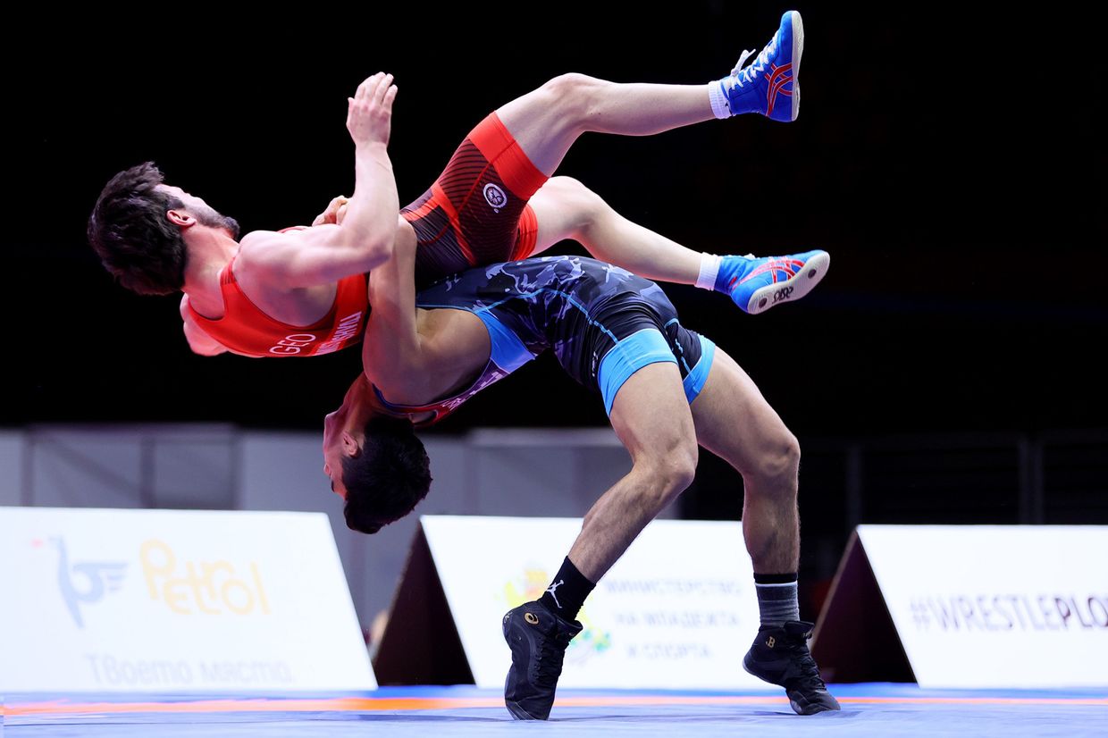 Armenian wrestlers to compete at Baku youth championship