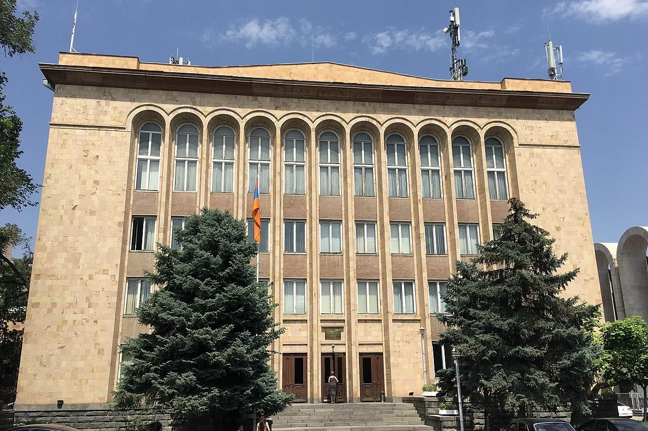 Armenia passes law restricting eligibility of diaspora voters
