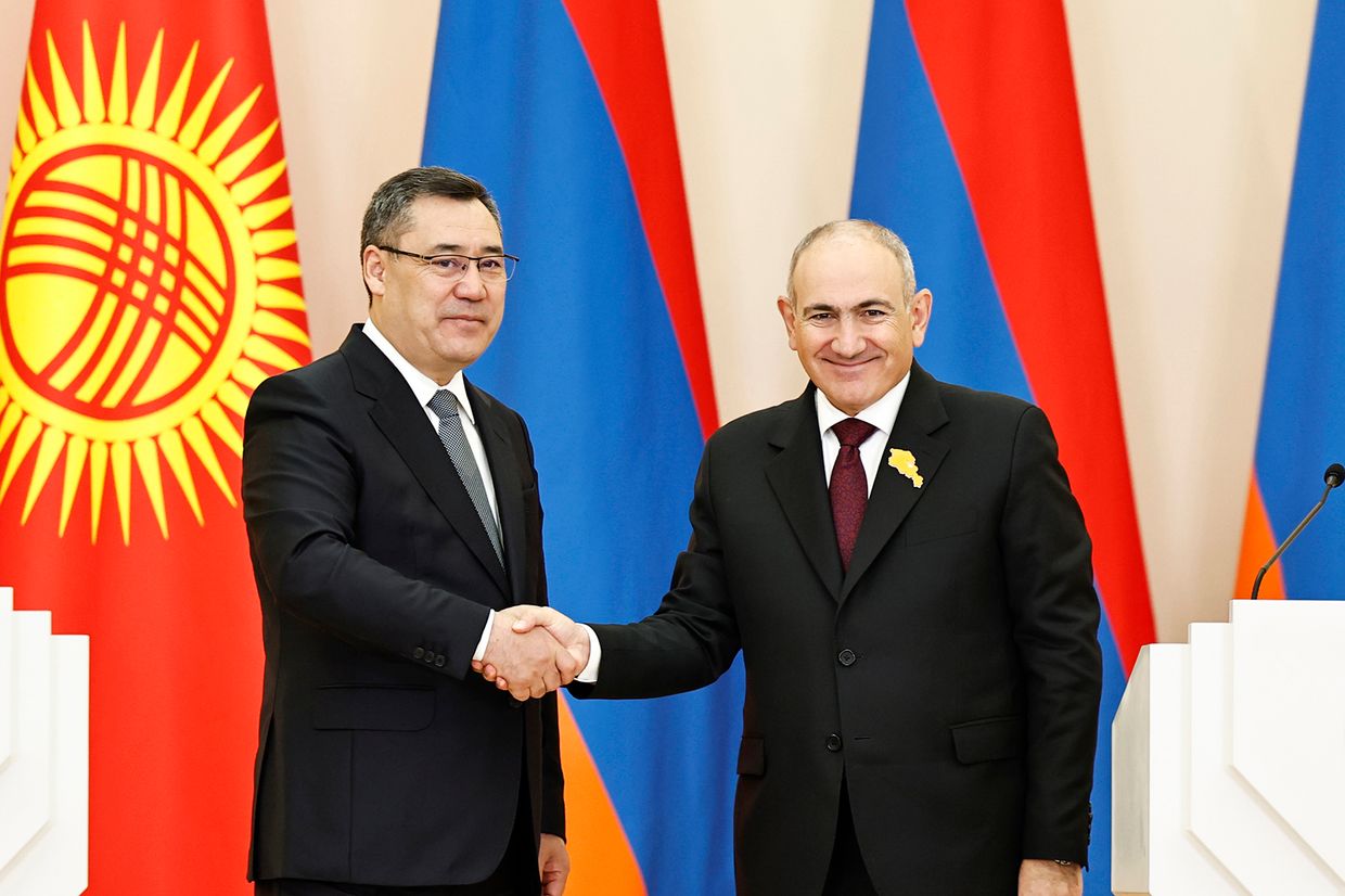 After confusing Kyrgyzstan president with Kazakhstan leader in speech, Pashinyan fires his head of protocol