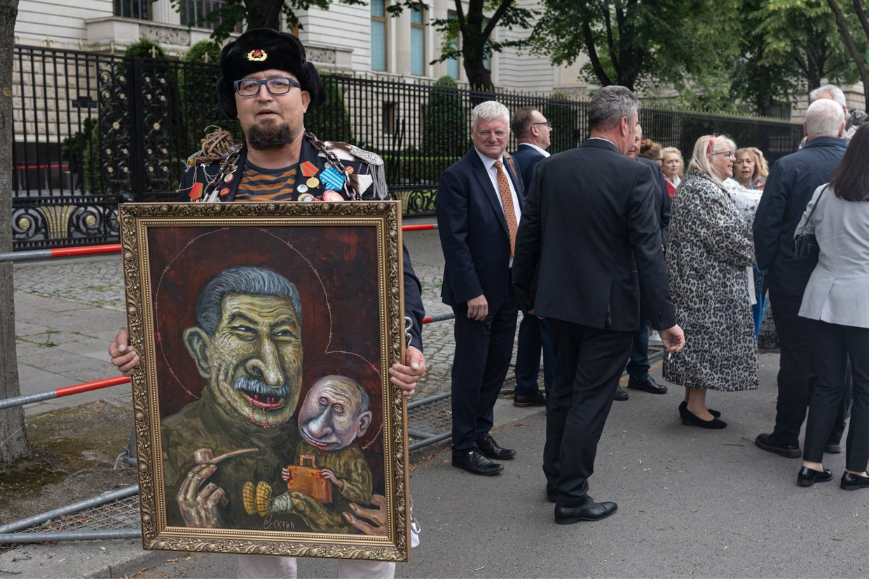 Second Georgian citizen detained over murder of Russian anti-Putin artist in Poland