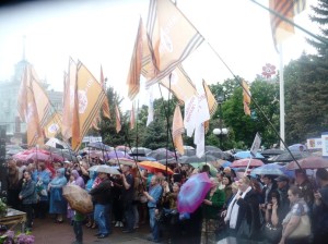 Флаги Юго-Восток Луганск митинг 12 мая