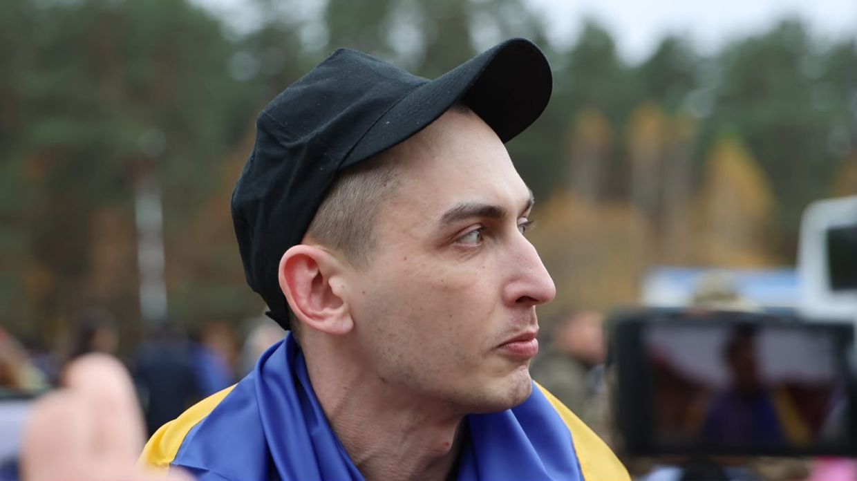 Українські військові, звільнені з російського полону під час обміну 23 жовтня